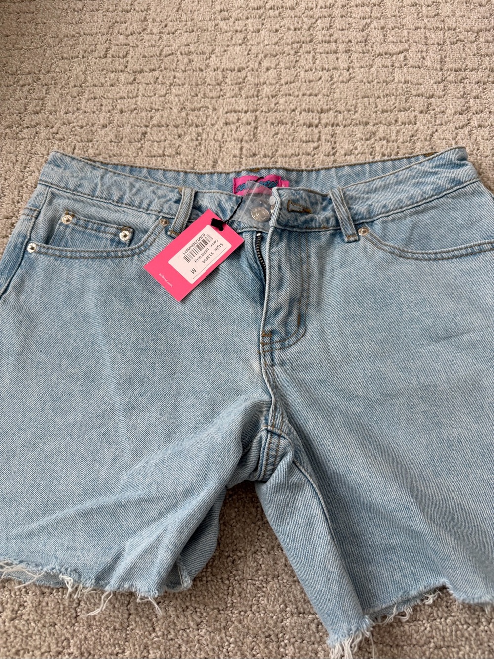 Edikted Light Wash Denim Boyfriend Shorts with Raw Hem